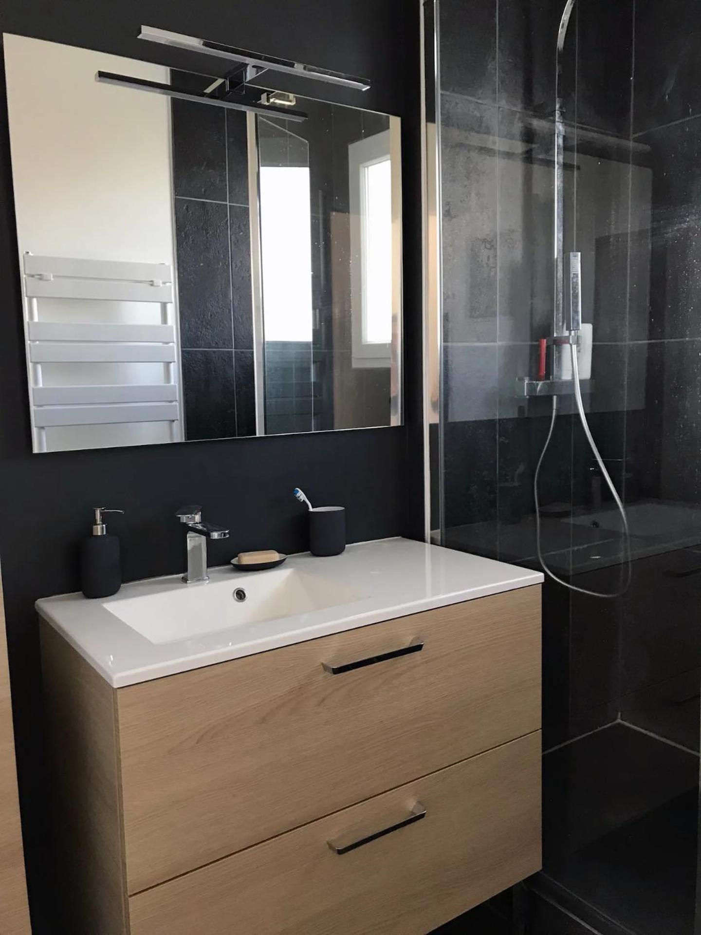 Superbe Appartement Proche Bordeaux Pied Du Tram Lormont Exterior photo